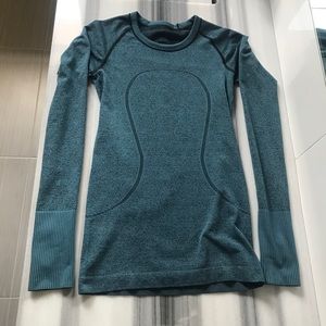 EUC Lululemon Swiftly Tech Long Sleeve